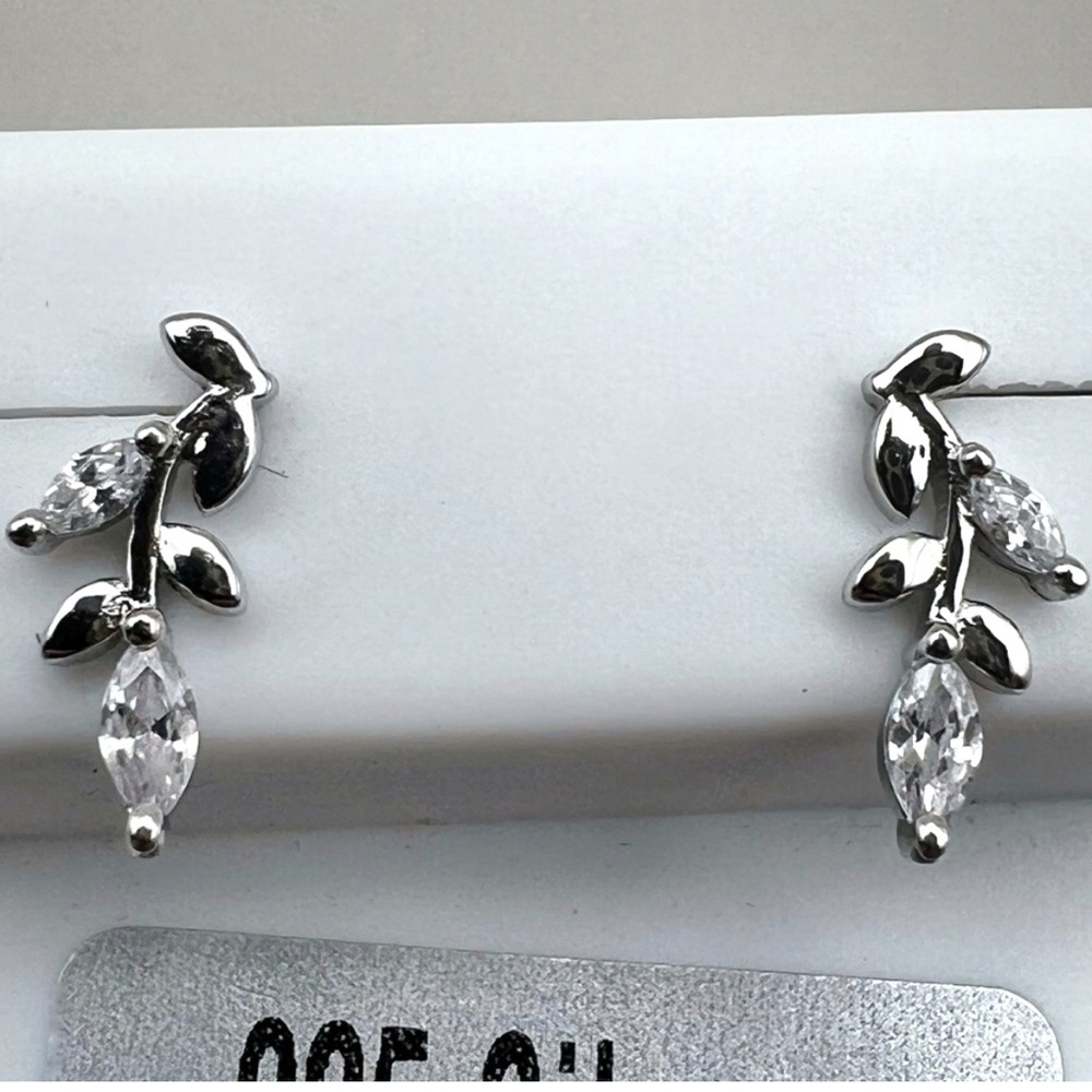 New Dainty Small Sterling Silver Cubic Zirconia Earrings 925 CZ